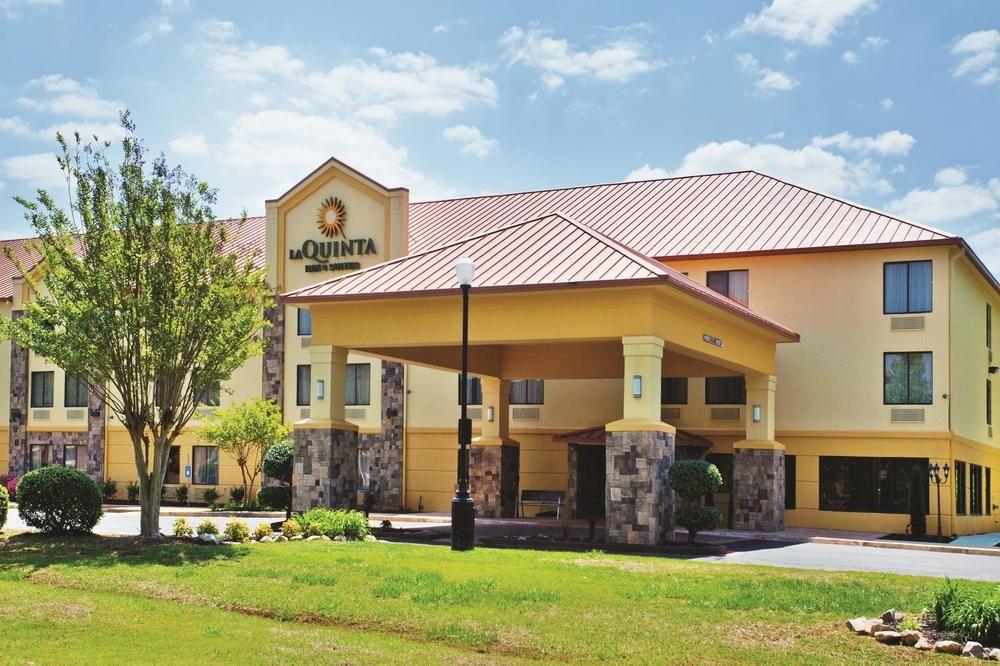 La Quinta By Wyndham Lagrange / I-85 Hotel Exterior foto